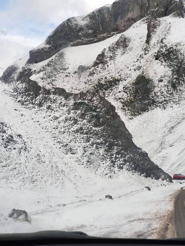 Snowy hills on the way to Sheffield.